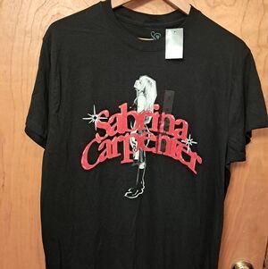 Sabrina Carpenter T-Shirt NWT